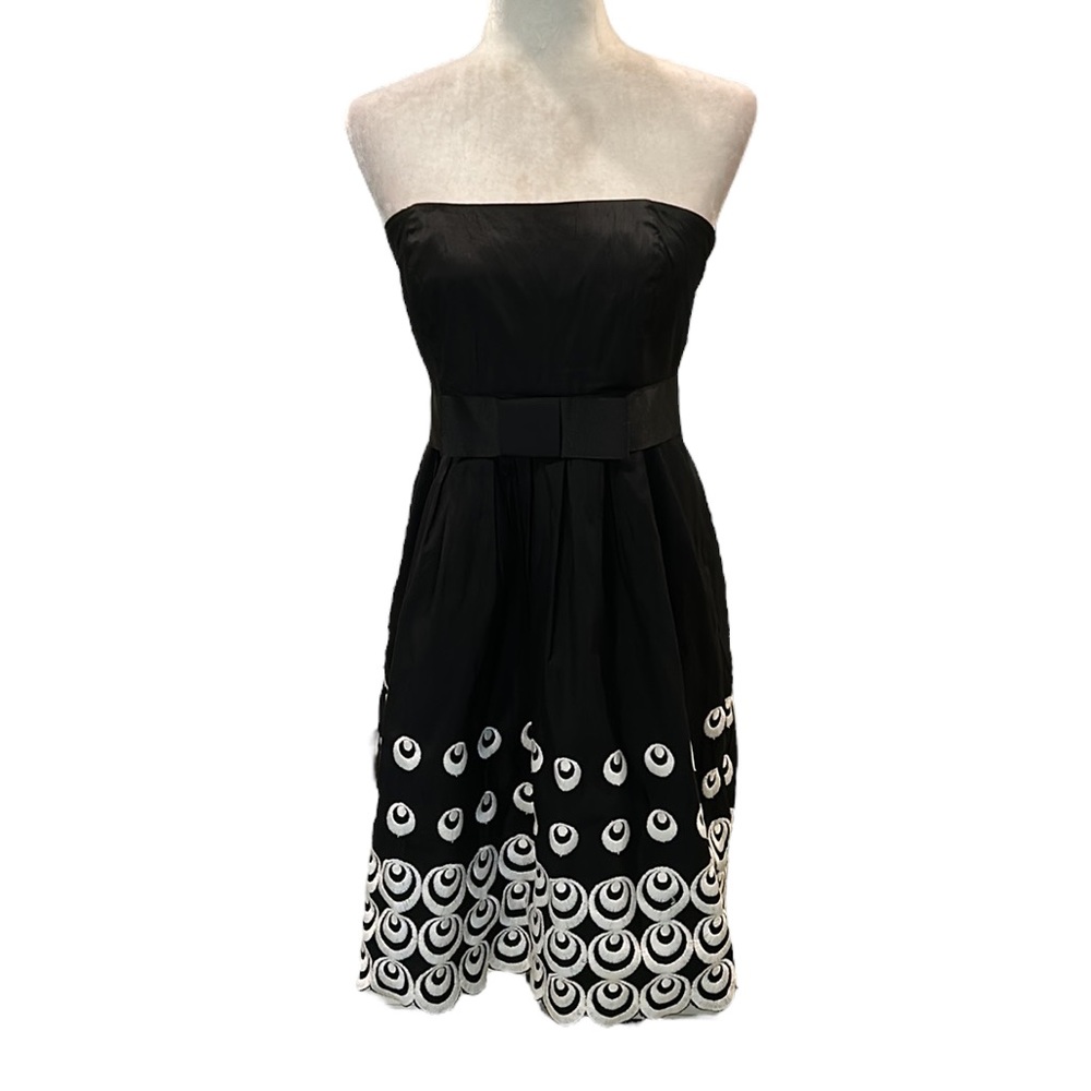 Molly B Black & White Embroidered Ribbon Bow Detail Strapless Dress - 6